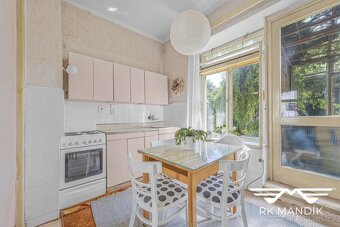 Prodej rodinné domy, 150 m2 - Praha - Kobylisy, ev.č. 688 - 5