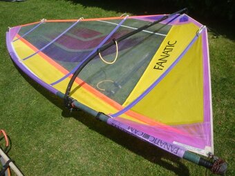 Kompletní windsurfing Fanatic s 3 plachtama - 5