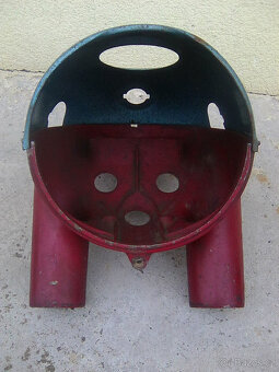 čz 175/450- podsedlové plechy,kryty reflektoru,stojan,p.blat - 5