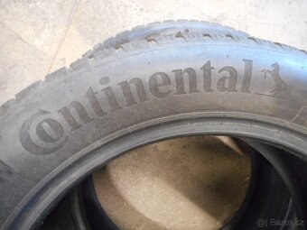 215/55R17 98V - 5