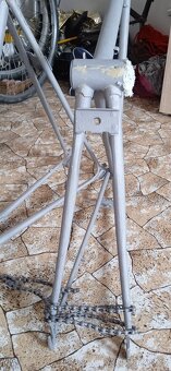 Prodám tyto kola a sady dílů - 5