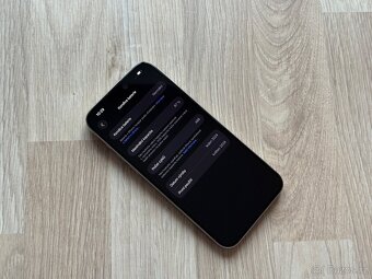 Apple iPhone 15 Pro Max 256Gb Bílý Titan - TOP - 5