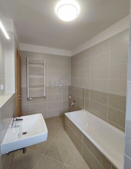 Prodej bytu 1+kk, 60 m², terasa, Praha 9 - Vysočany, - 5