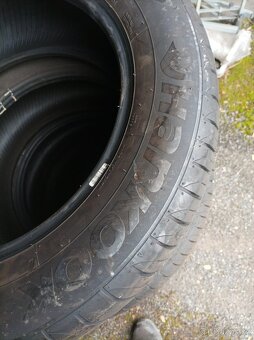 Prodám pneu 225/60 R17 - 5