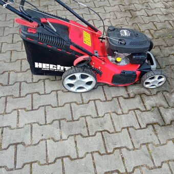 Sekačka HECHT s pojezdem - 5