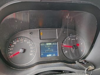 Mercedes-Benz Sprinter 2.0 DCI valník spaní 10 palet - 5