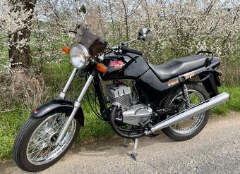 RV 2022, zánovní Jawa 640, top stav, český TP - 5