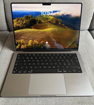 MacBook Pro 14” M2 Pro (2023) – TOP stav - 5