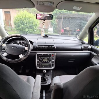 Ford Galaxy - 5