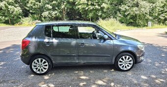 Škoda Fabia II 1.2TSI 63kW, facelift, výbava - 5