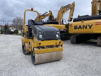 Tandemový vibrační válec SANY STR30C - 5