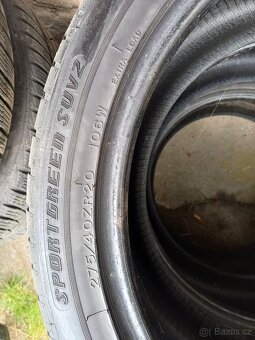 Pneu 275/40 R20 - 5