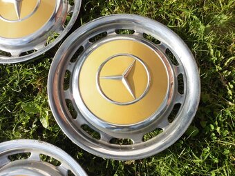 Mercedes-Benz plechové poklice W107 W113 W114 W115 W123 - 5