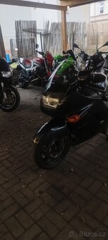 Kawasaki ZZR 1100 - 5