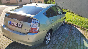 Prodám Toyota Prius 2 r.v.2006 - 5
