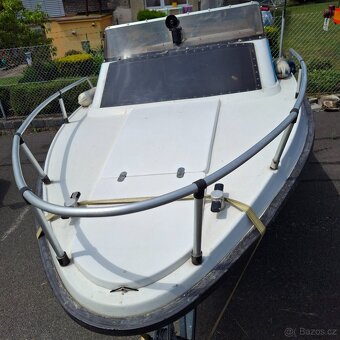 Motorový člun RIO 500 - 5