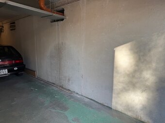 Pronájem garáže Praha 11 Praha Radimovická ulice - 5