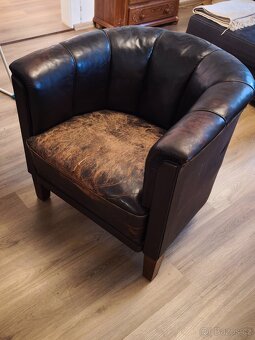 Staré kožené klubové křeslo - 5