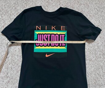 Prodám pánské tričko Nike vel.S - 5