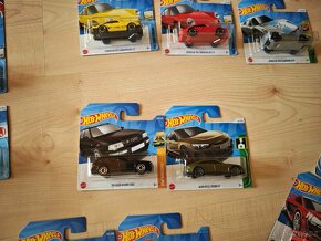 Hot wheels autíčka - 5