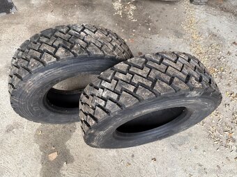 Pneu 265/70 R17,5 - 5