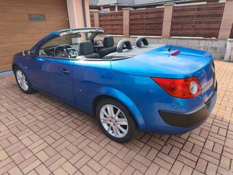 Renault Megane II Cabrio 2.0i - 5