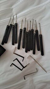 3x cvičný zámek + sada nástrojů v pouzdře a kartě lockpick - 5