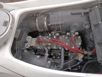 Yamaha GP 1200 R rv 2000 - 5