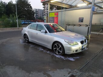 BMW - 5