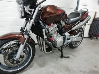 Honda Hornet 900 + nový kufr. Top stav - 5