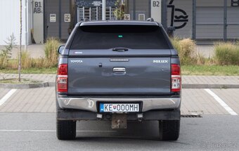 Toyota Hilux DC 3.0 I D-4D Sol A/T - 5