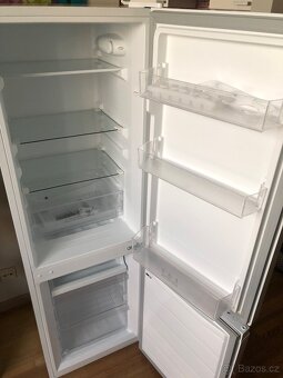 Lednice s mrazákem ETA bílá - 5