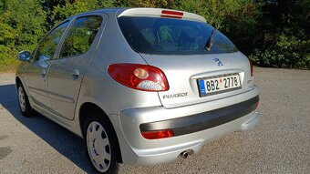 Peugeot 206+ 1,4i - 5