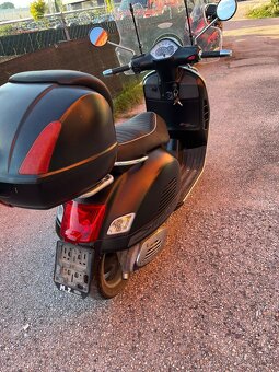 Vespa GTS 300 (2013) SUPER, kufr, plexi, 27 tis.km - 5