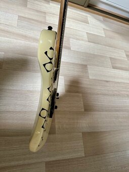 Kytara G&L Superhawk Tribute Jerry Cantrell - 5