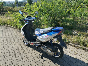 Skútr bez dokladů 125 ccm nový, nejetý - 5