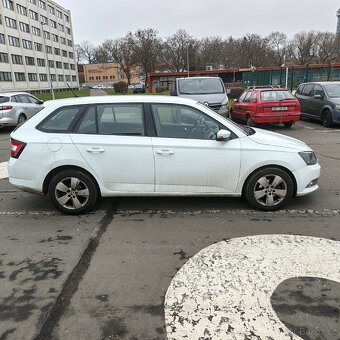 Skoda fabia 2015 - 5