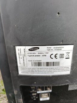 Prodám TV Samsung LE32E420E2W 81,3 cm (32"), na zeď - 5