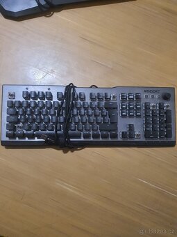 Různé klávesnice na díly Corsair, Logitech - 5