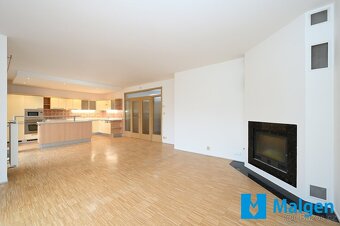 Prodej RD 4+kk, Čelákovice, pozemek 449 m2, Praha - Východ - 5