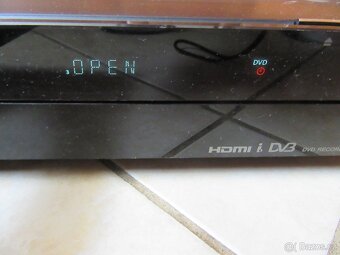 Nabízím CD Sony bez HDD. Nefunkční. CD nenačítá. Bez dálkové - 5