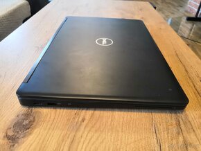 Dell 5580 i7 / 16 GB / 256 SSD / GPU / - 5
