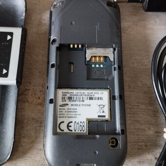 Samsung za 400,-Kč - 5