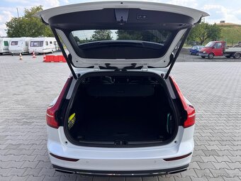 Volvo V60, D4, AWD, 360° kamery, nez. topení, DPH - 5