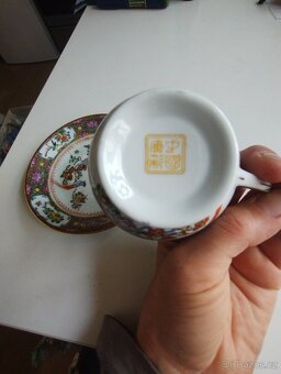 Prodám hrneček s podšálkem - 5