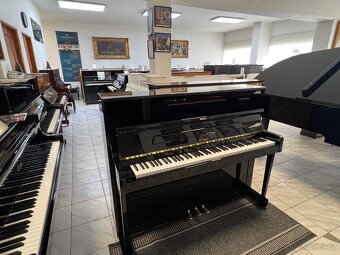 Pianino Petrof opus. 605590 r.v 2006 se zárukou 5 let. - 5