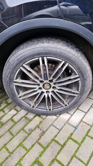 Porsche Cayenne 3.0TDI 180KW CRCA A5904 L041 r.v.2012 - 5