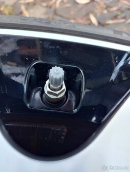 Originál ALU kola Hyundai i30N R18 + zimní pneu - 5