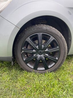 Galaxy 1,8 Tdci bez DPF 7 míst, manuál, Ghia - 5