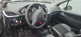 Peugeot 207SW - 5